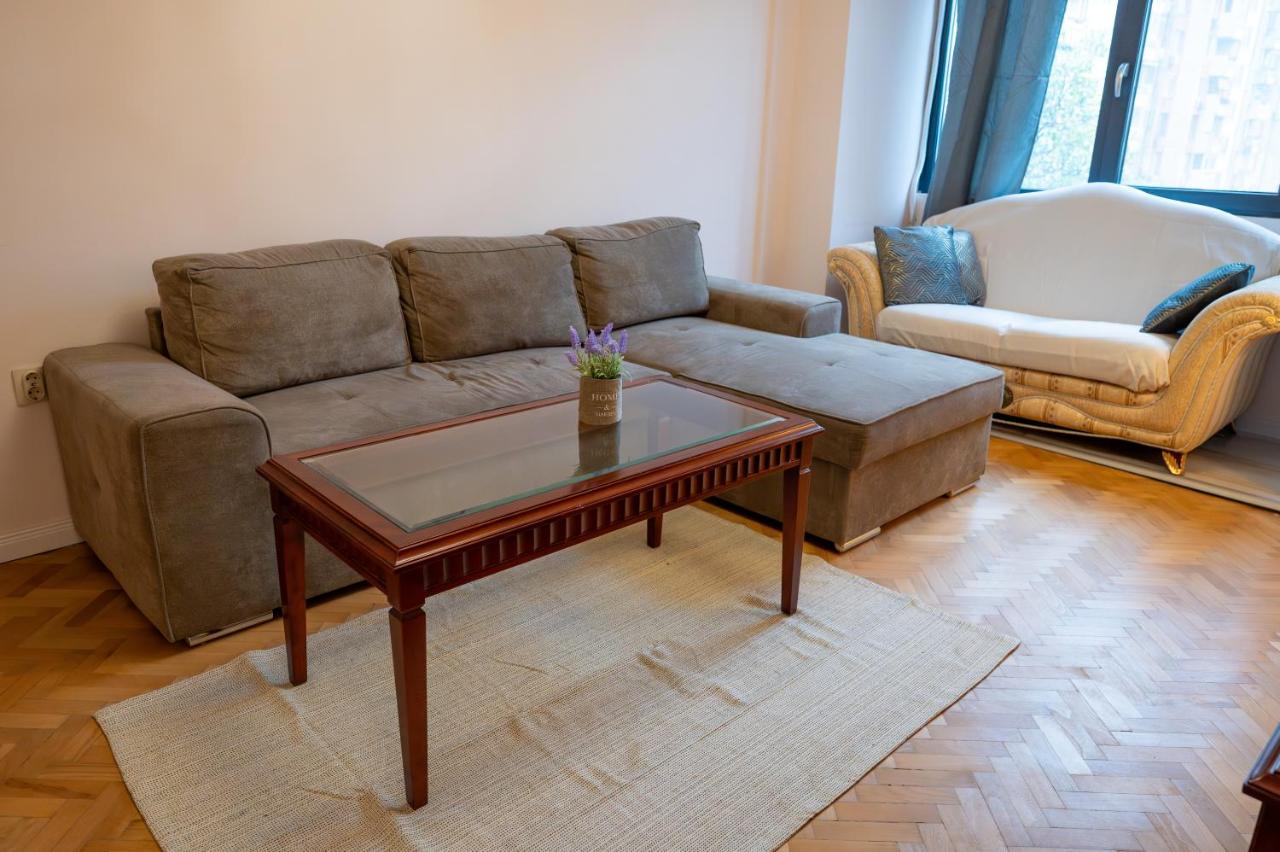 Spacious 1Bdr Apartment Near City Center Sofia Exterior photo