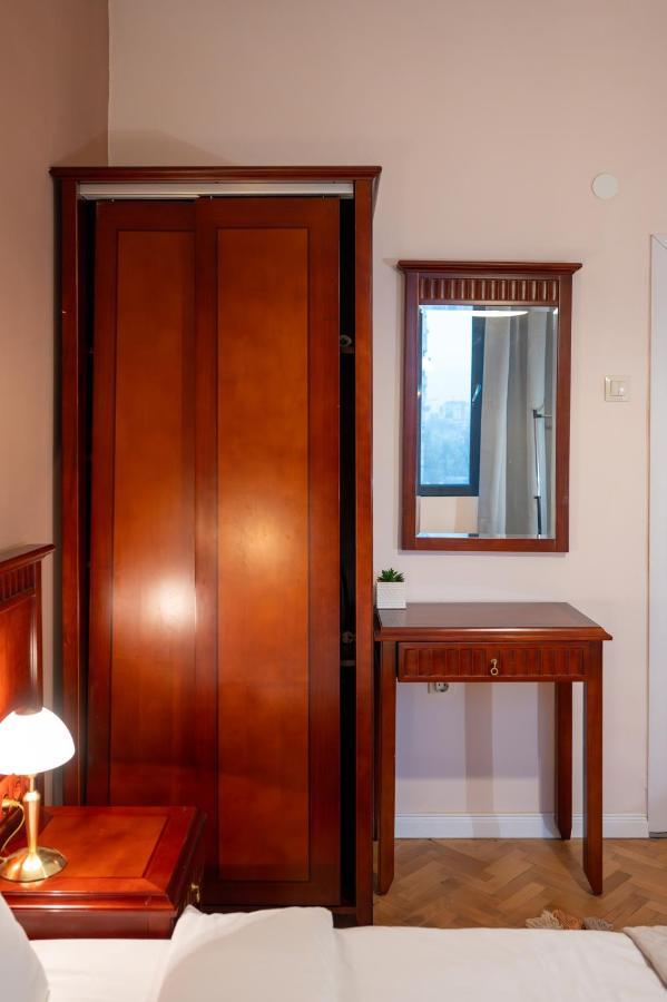 Spacious 1Bdr Apartment Near City Center Sofia Exterior photo